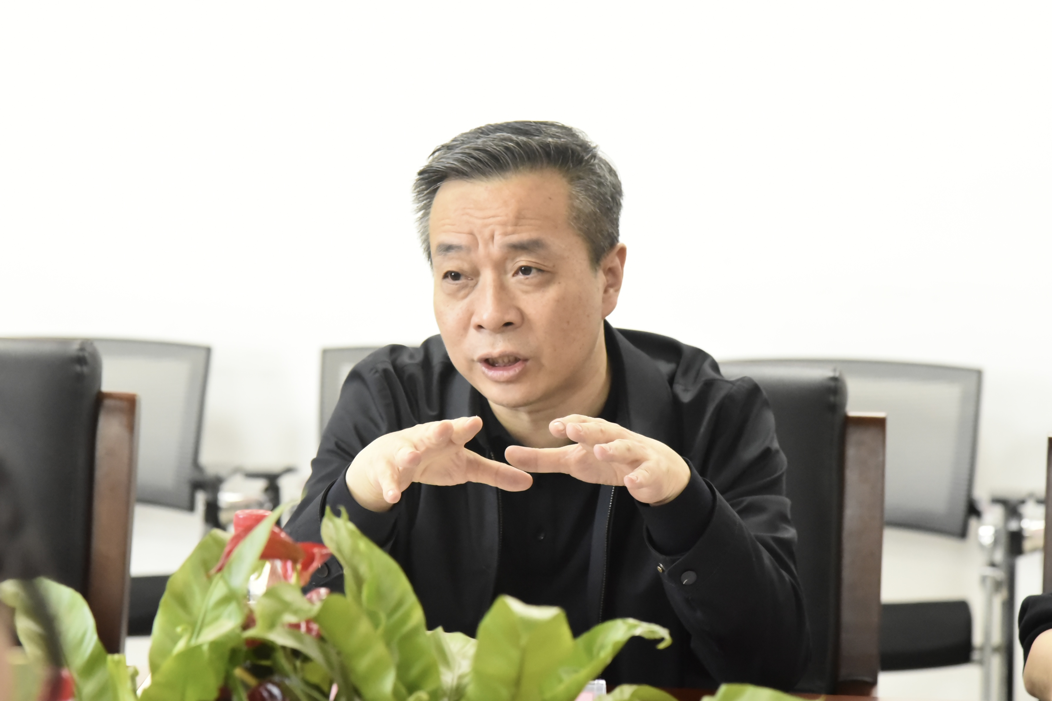 图1-康震副校长一行赴bet365亚洲官网
开展科研工作调研.JPG